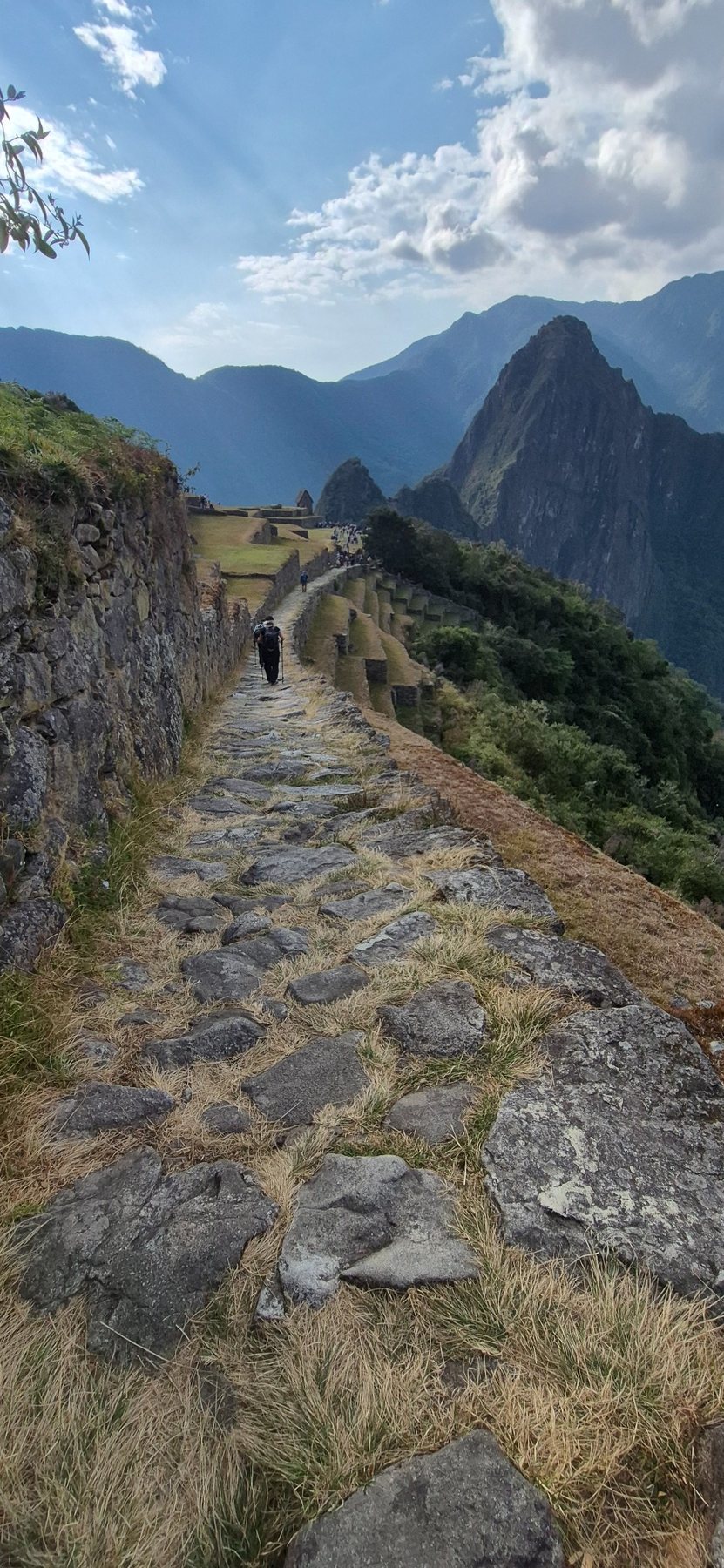 Inca Trail · Day 4 · The road to Machu Picchu